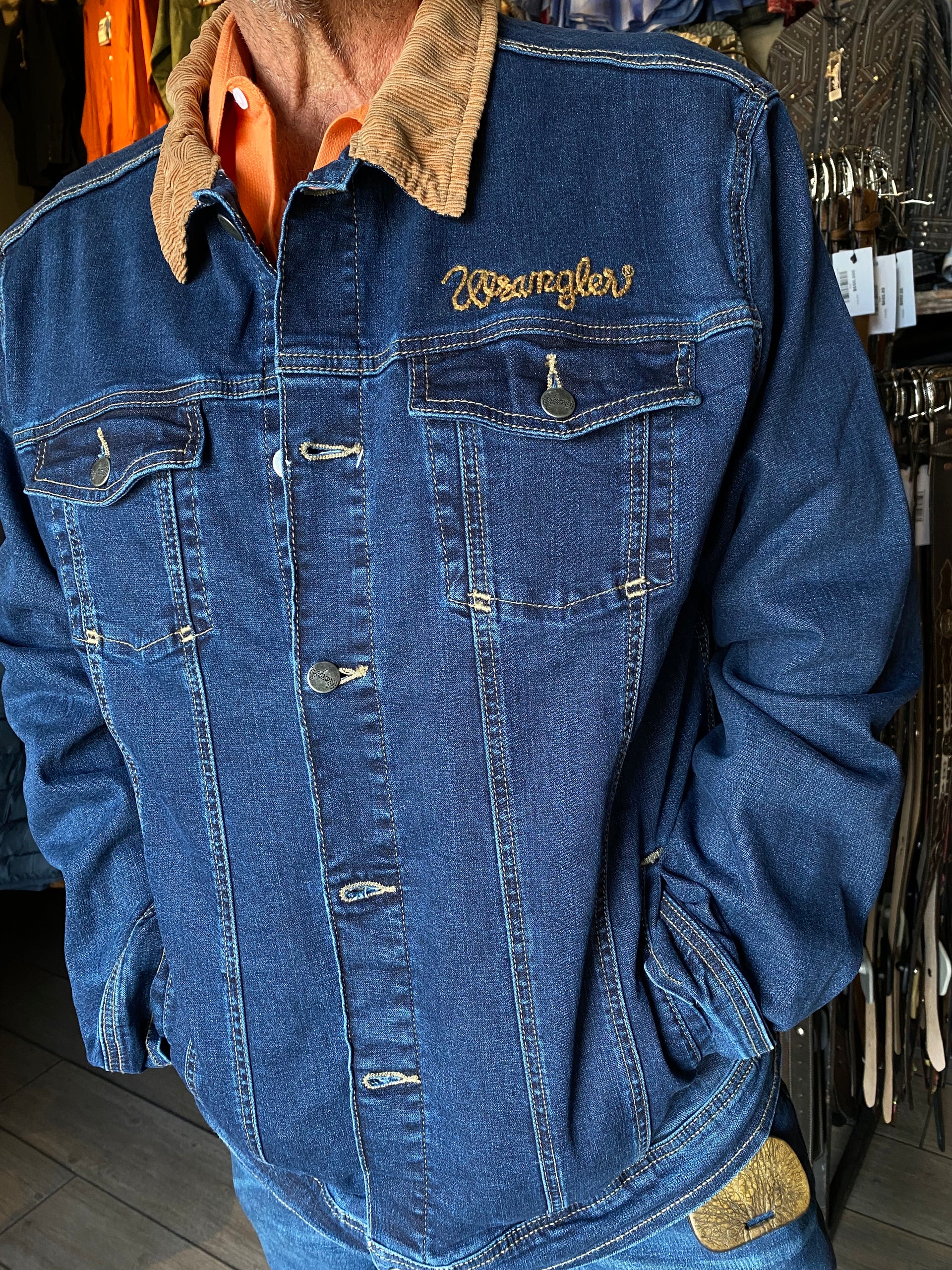 Chamarra Wrangler Mezclilla 112351687 – La Casa del Vaquero